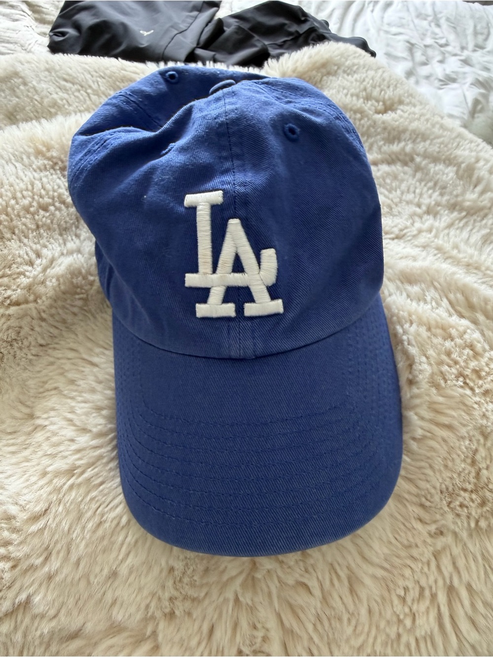 Los Angeles Dodgers Blue Baseball Cap with White LA Logo